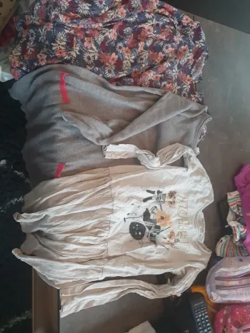 Lots de 3 robes 8 ans