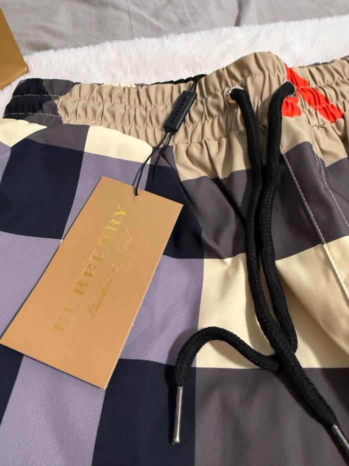 Short burberry beige - photo numéro 2