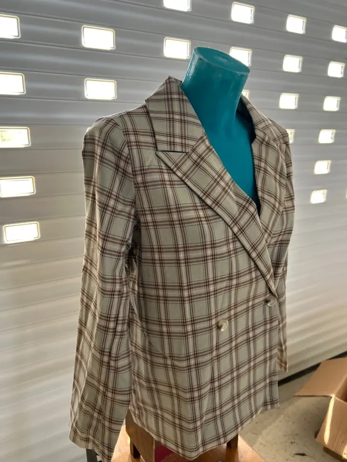 Veste tailleur blazer - photo numéro 2