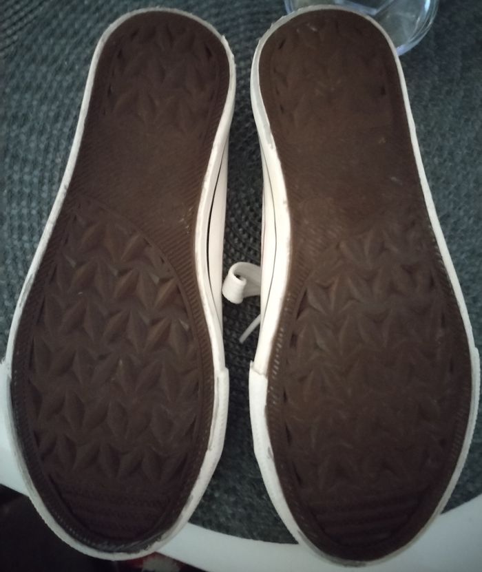 Baskets blanches pointure 36 - photo numéro 7