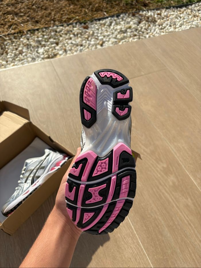 Asics Kayano Cream Pink - Taille 40 - photo numéro 3