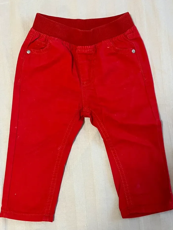 Pantalon rouge