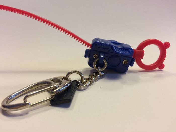 Beyblade - porte clef lanceur