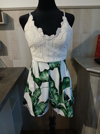 Combishort dentelle & feuillage tropical Taille 36