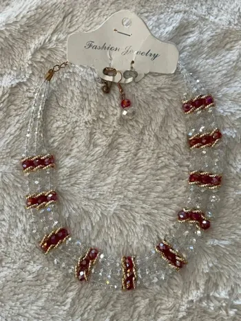 Superbe collier de perles élégant