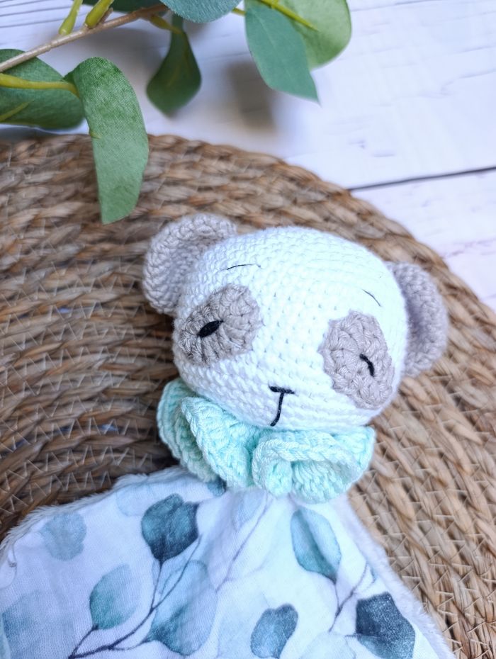 Doudou lange crochet panda - photo numéro 2