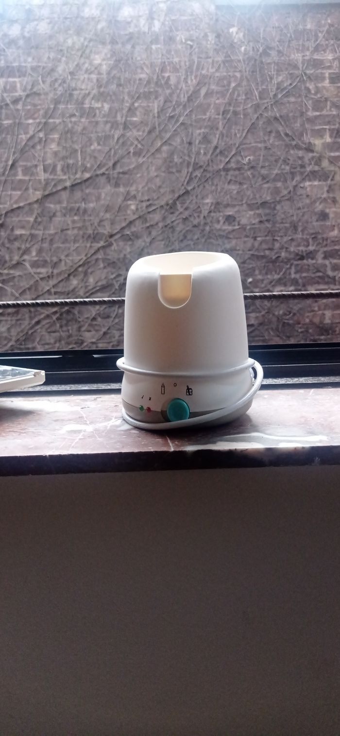 Chauffe Biberon en très bon état - photo numéro 2