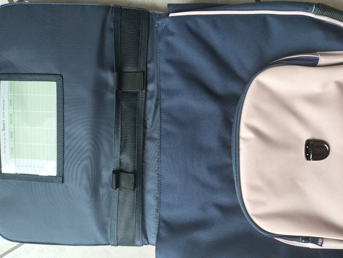 Cartable tann's 38cm neuf - photo numéro 4