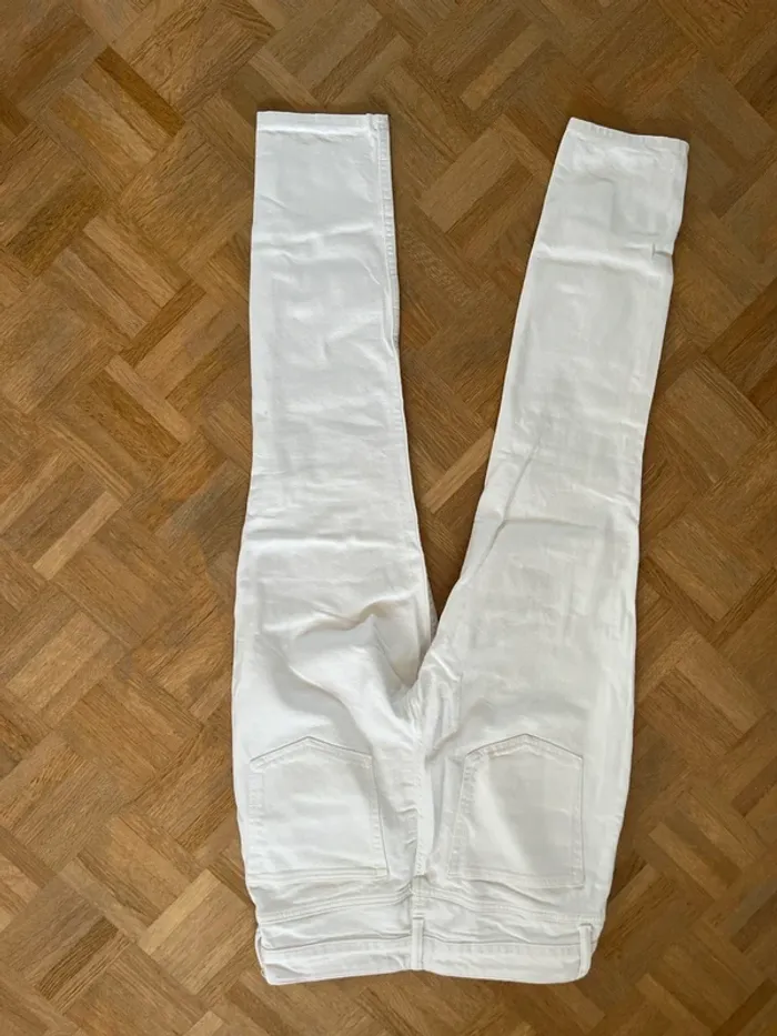 Jean Blanc H&M - photo numéro 2