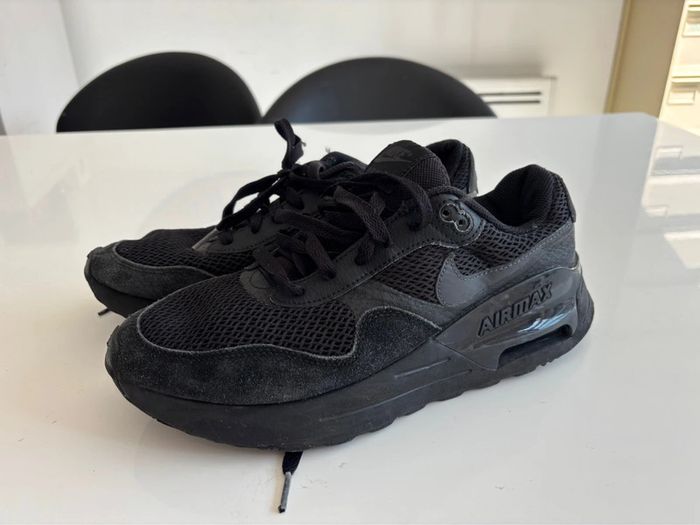 Nike Air Max SYSTM Homme – Taille 42 – Noires 🖤