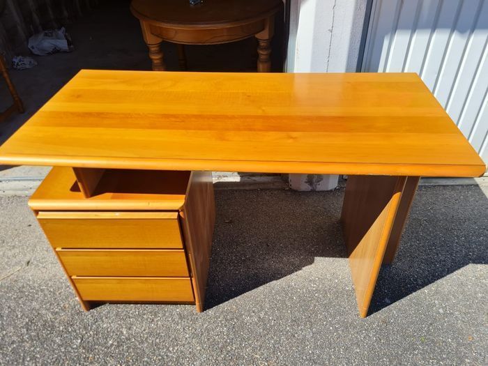 ✨ Bureau bois avec rangements – idéal télétravail / étudiant ✨ - photo numéro 2