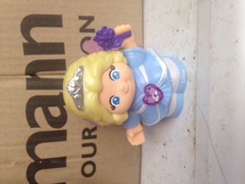 figurine  princesse