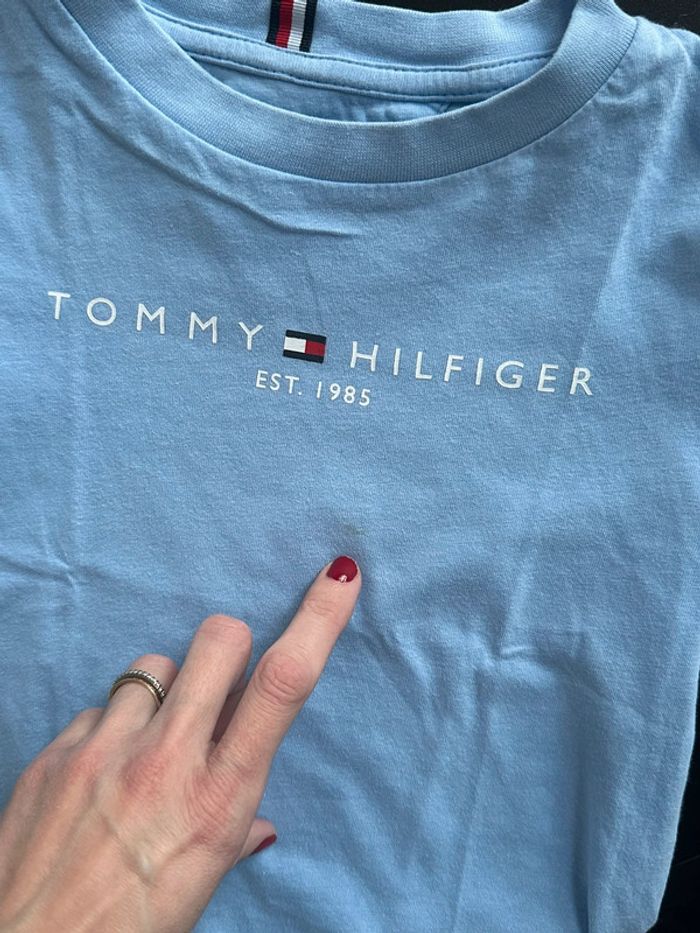 T shirt Tommy 5 ans - photo numéro 2
