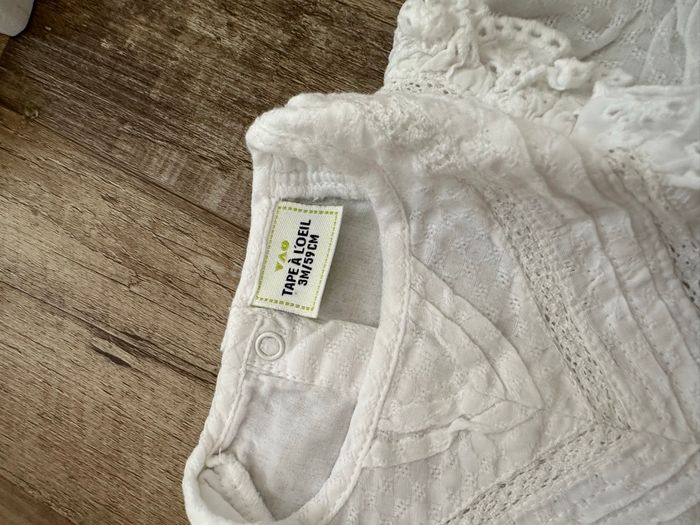 - Blouse Tape à l’œil - 3 mois - Très bon état - photo numéro 2