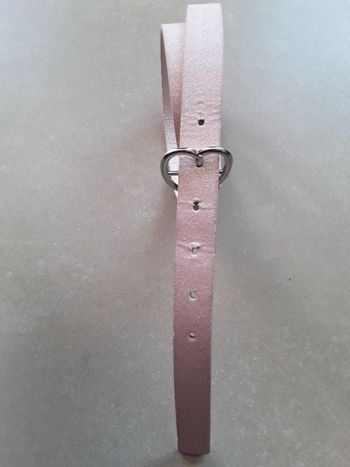 Ceinture rose à paillettes 83-94 cm TBE