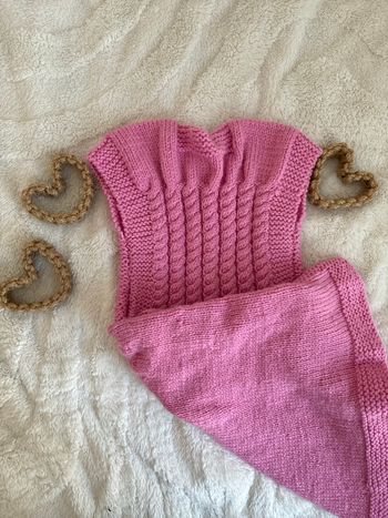 Robe en laine fait main rose 