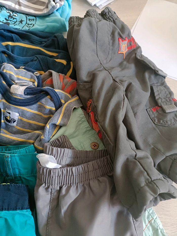 Lot vêtements garçon 6 mois - photo numéro 7
