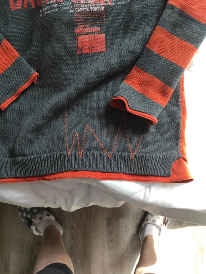 Pull orange et gris anthracite - photo numéro 2