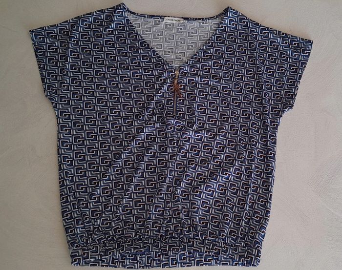 Tee-shirt élastiquée à la taille