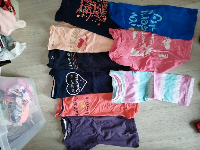 Lot de 8 tee-shirt fille taille 8 ans - photo numéro 2