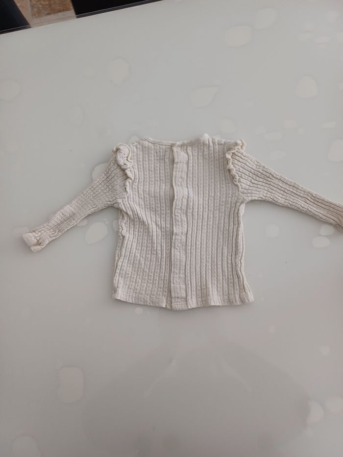 Tee-shirt neuf taille 12 mois - photo numéro 4