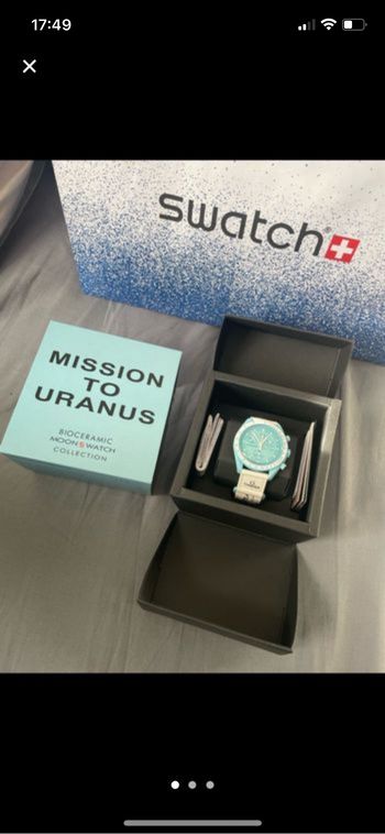 Montre Omega X swatch moonswatch mission to Uranus