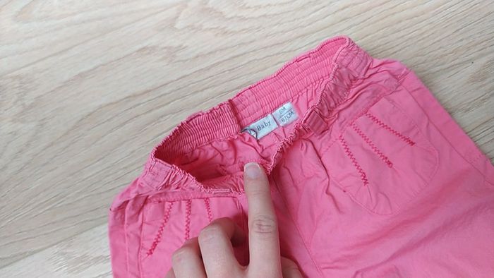 Pantalon rose été kiabi 6 mois fleur - photo numéro 4