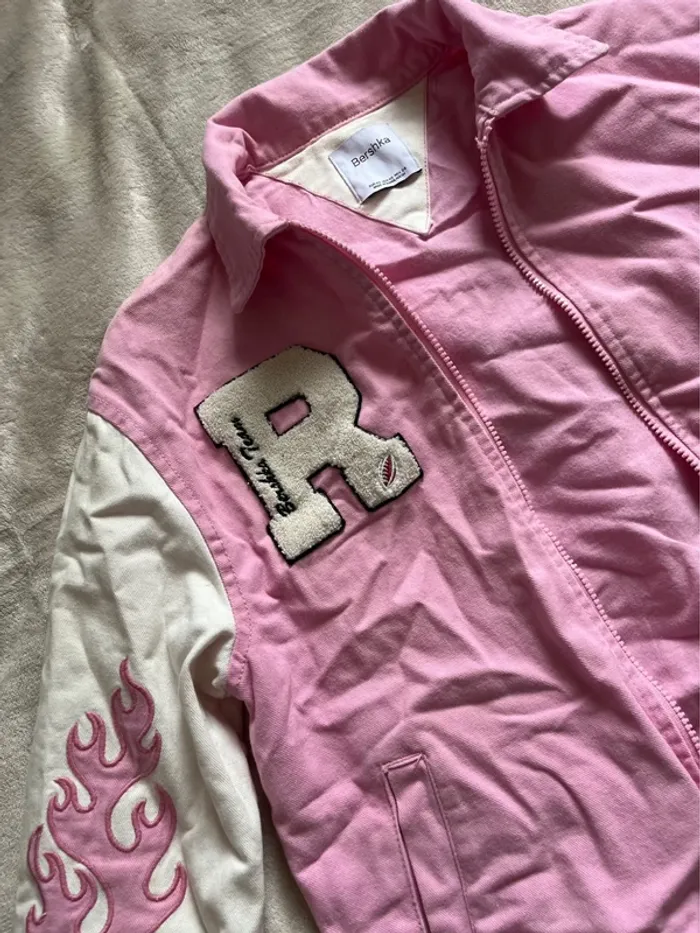 Veste rose en jean bershka - photo numéro 2