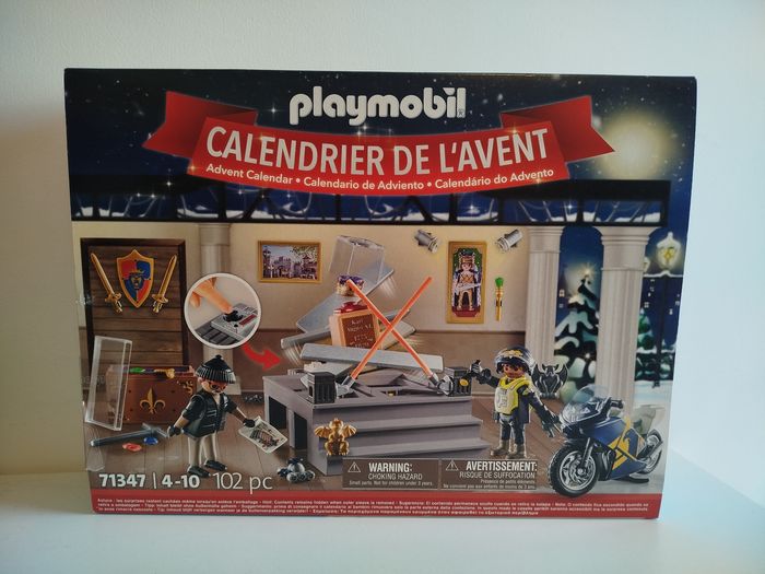 Calendrier de l'avent playmobil city police et voleur au musée (71347)