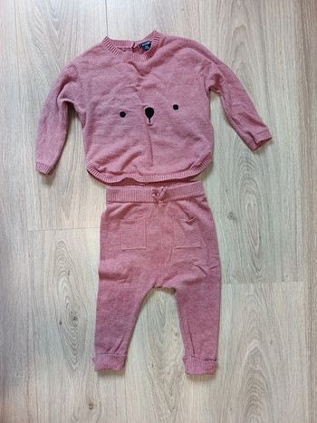 Ensemble mignon pull pantalon rose motif ourson Kiabi 12 mois fille