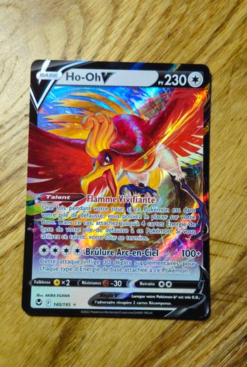 Carte pokemon Ho-oh V   140/195