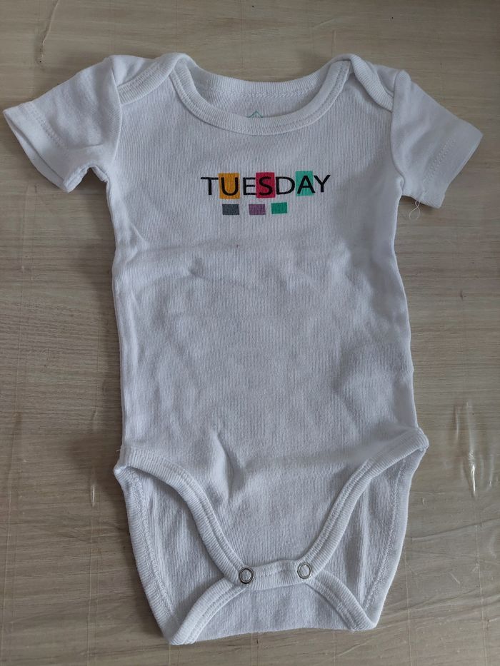 Bodys manches courtes 3 mois - photo numéro 2