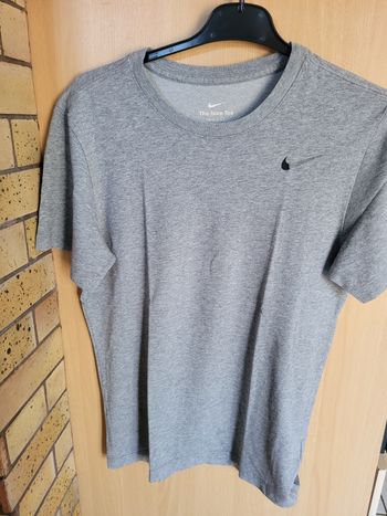 Lot tee-shirts manches courtes garçon