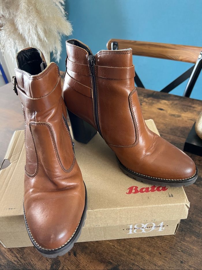 Boots bottines à talon marron en cuir ATELIERS MÉGIS pointure 40 - photo numéro 2