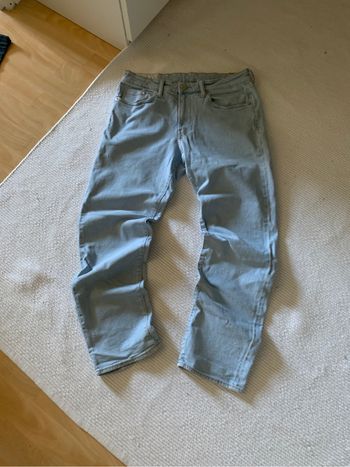 Pantalon bleu clair