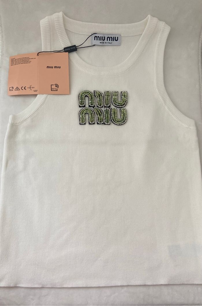 haut miu miu