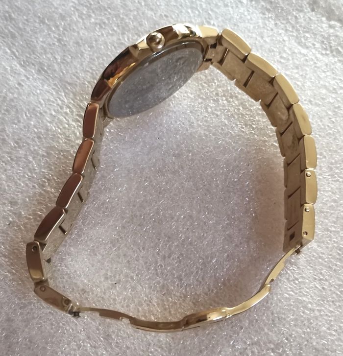 Montre "Nina Ricci" - photo numéro 4