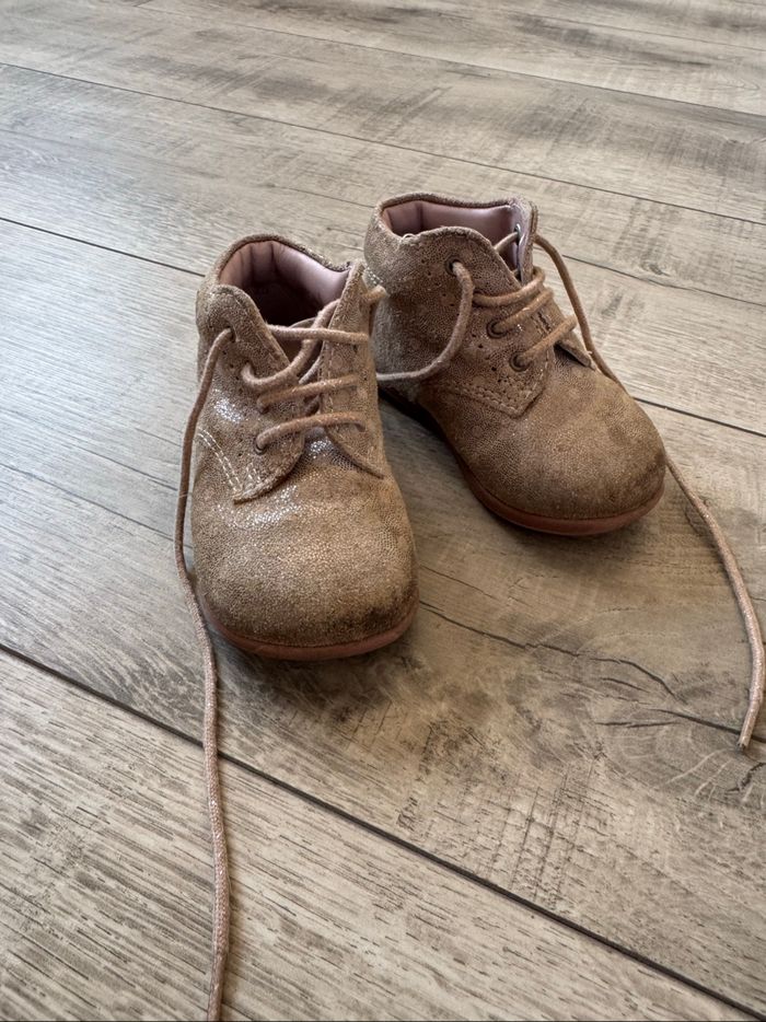 Chaussure bébé
