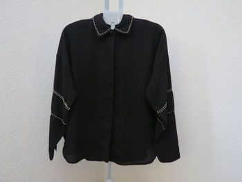 chemise noire zara détails cloutés 🖤