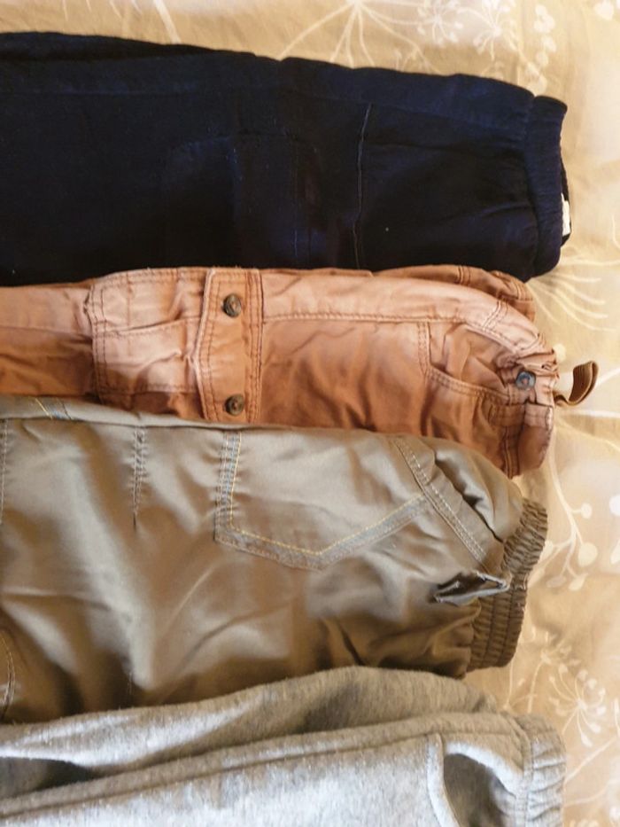Lot de 5 pantalons jeans joggings garçon taille 12 mois 1 an - photo numéro 2