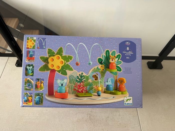 Djeco multi activité à poser en bois éveil