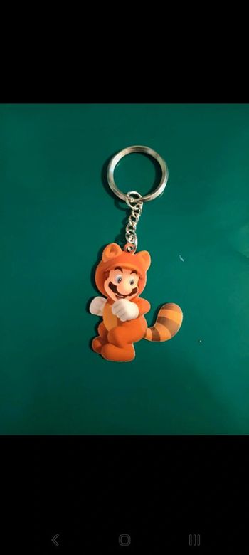 Porte clef mario en metal