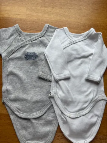Lot 2 bodies croisés ML petit bateau naissance 1 mois