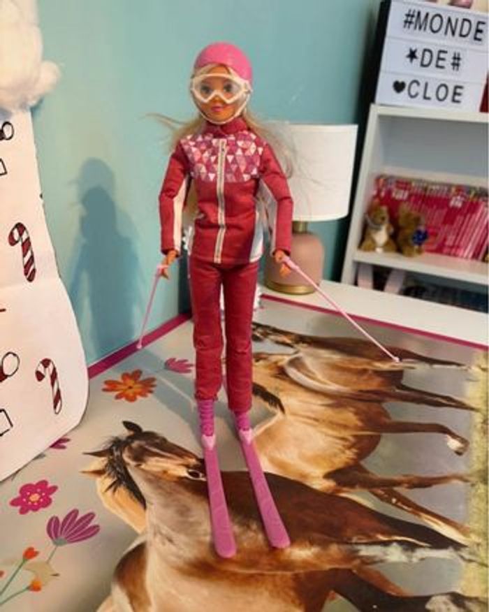 Poupée Steffi Love skieuse 29cm