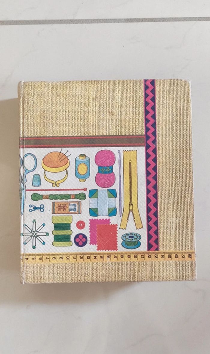 Encyclopédie féminine des ouvrages - photo numéro 1