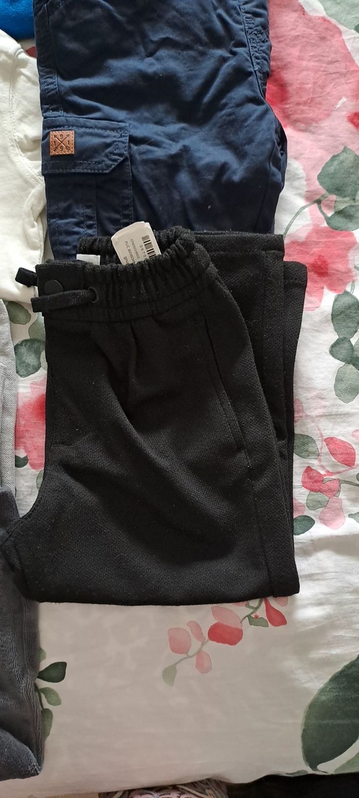 Lot vêtements garçon 3ans - photo numéro 4