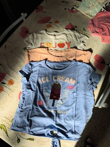 Lot 3 t-shirt