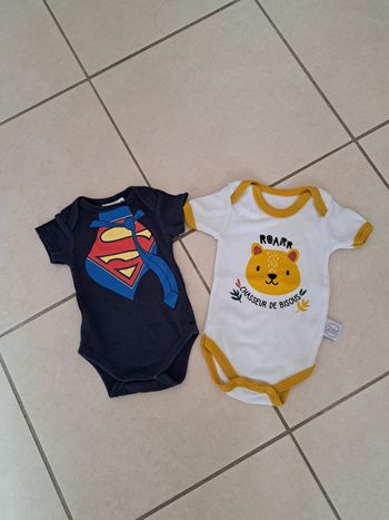 💢Lot de 2 bodies bébé 💢
