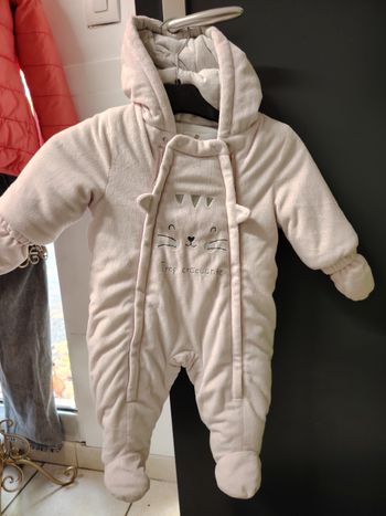 Combinaison fille 9 mois