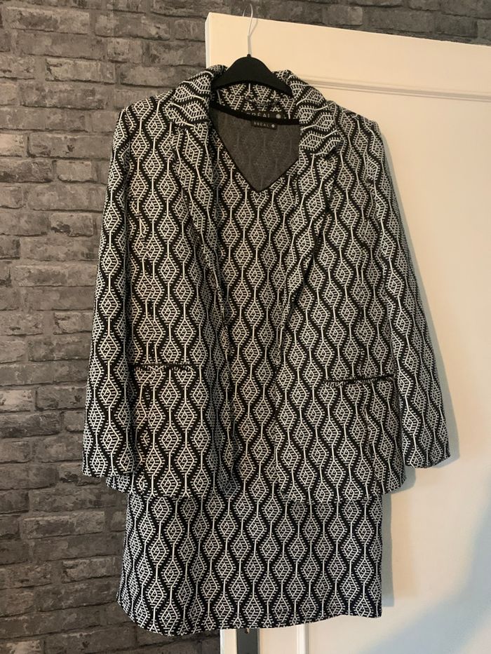 Veste de tailleur - photo numéro 5